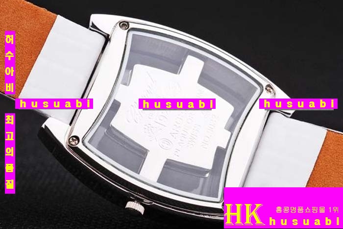 ĵ ڽð Replica Chopard Japanese Quartz MOVEMENT Polished Case White Bracelet Women. sa-21
