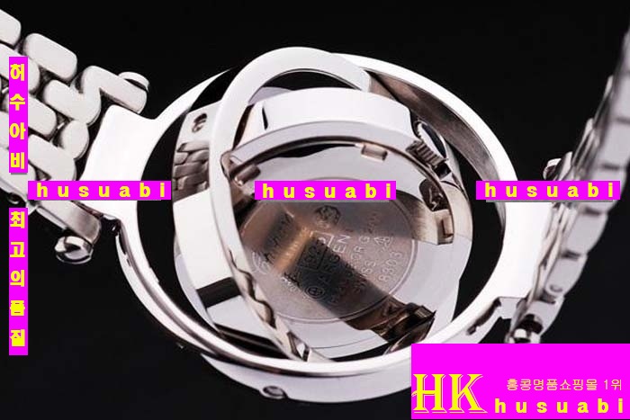 ĵ ڽð Replica Chopard Japanese Quartz MOVEMENT Polished Case Diamond Bezel Pretty basket Bracelet Women. sa-12
